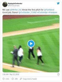 Diana fait la vidéo de fin d'été avec Maril avec son épaule cassée, 23 août 2020 https://outlanderbts.com/diana-maril-convo-blu-ray-preorder/